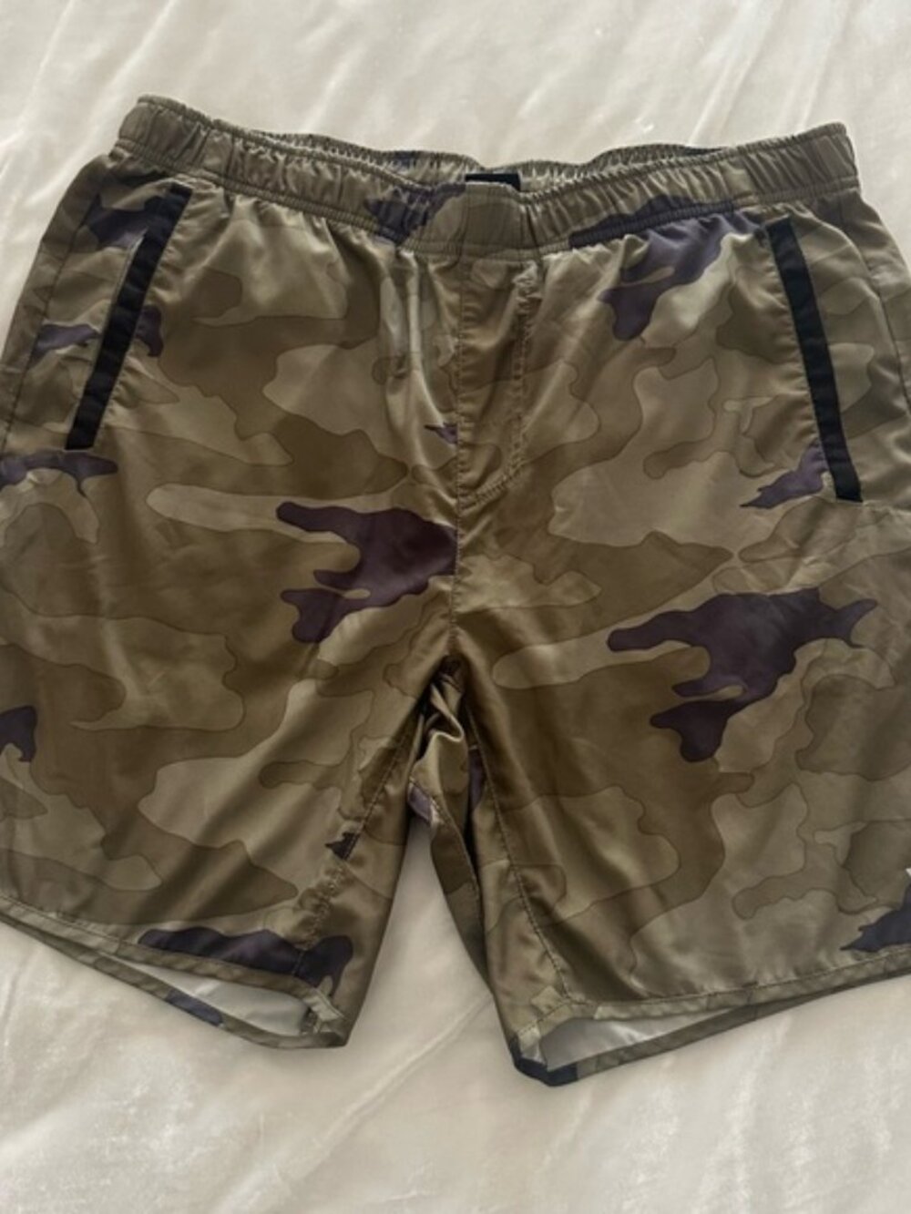 RVCA VA Men’s Camo Athletic Shorts - Size XL